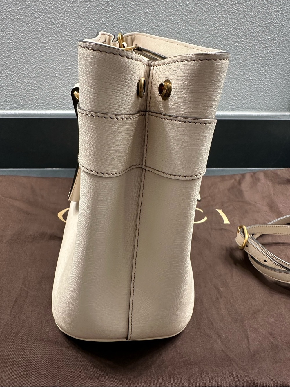 Gucci Medium Bright Bit Tote W/ COA - Picture 5 of 15